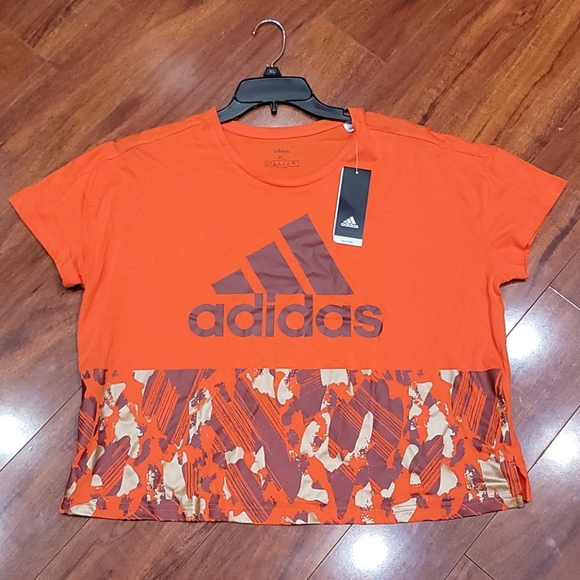 adidas Tops - NWT size XL Adidas crop tee